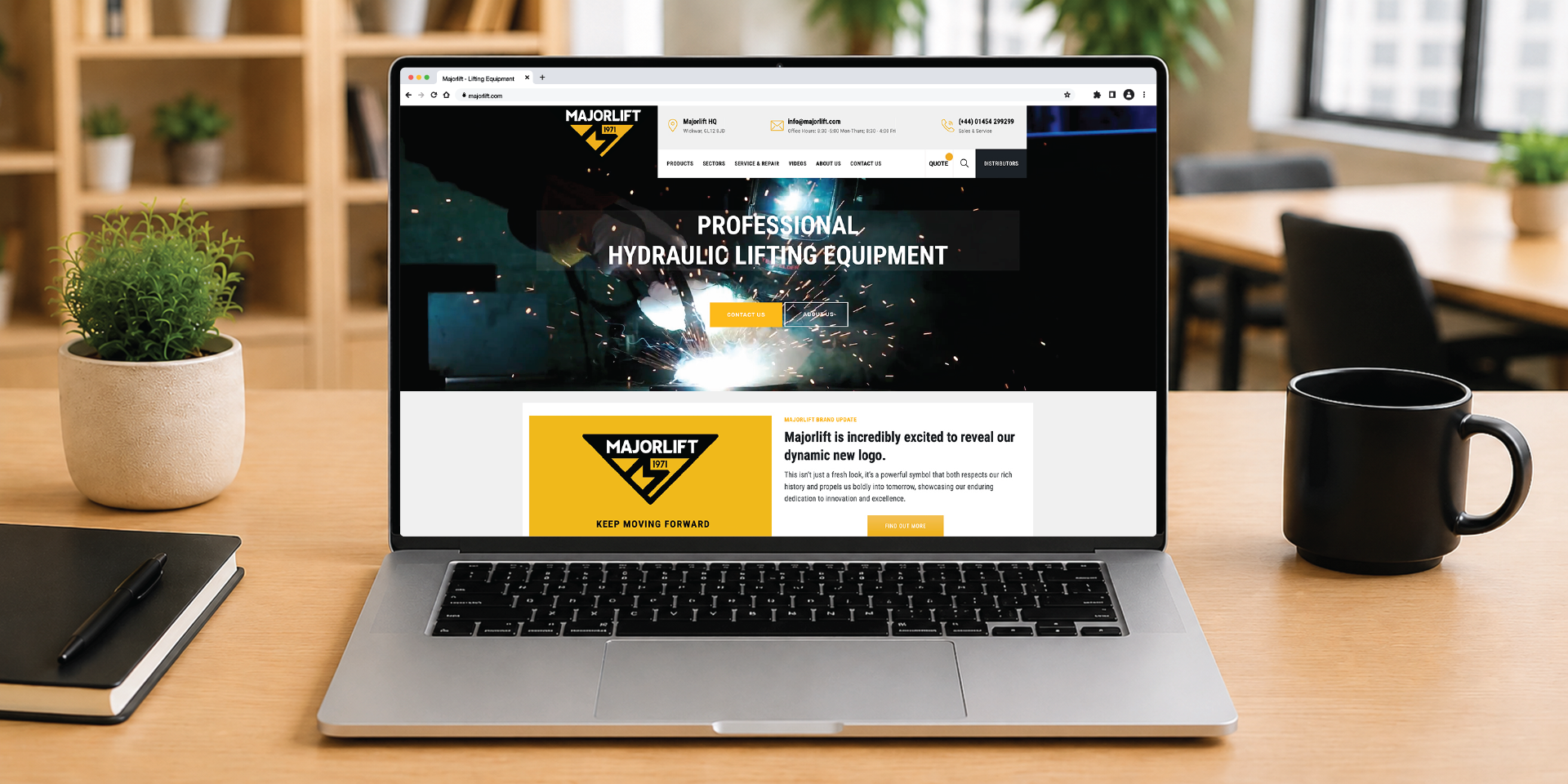 Majorlift Website Laptop